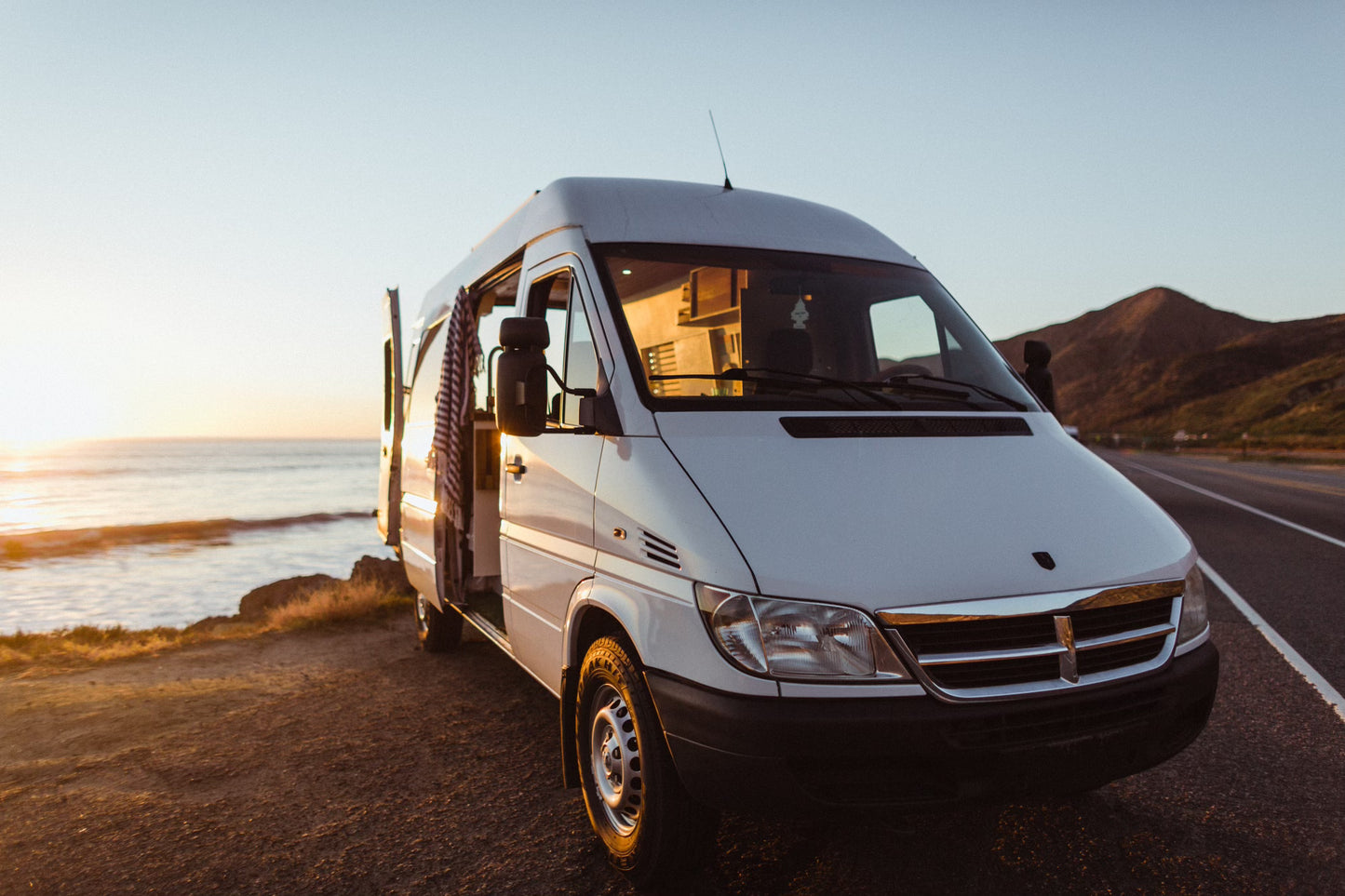 2006 Dodge Sprinter from HVAC van to Functional Art